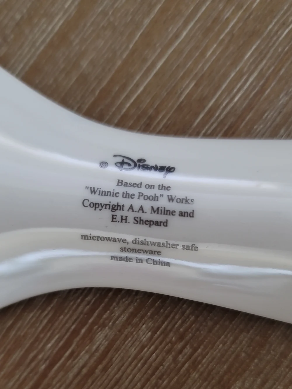 Disney Winnie-the-Pooh Ceramic Stoneware Spoon Rest